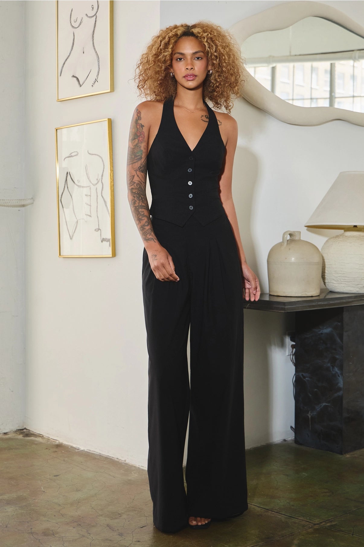 Ari Vest Top