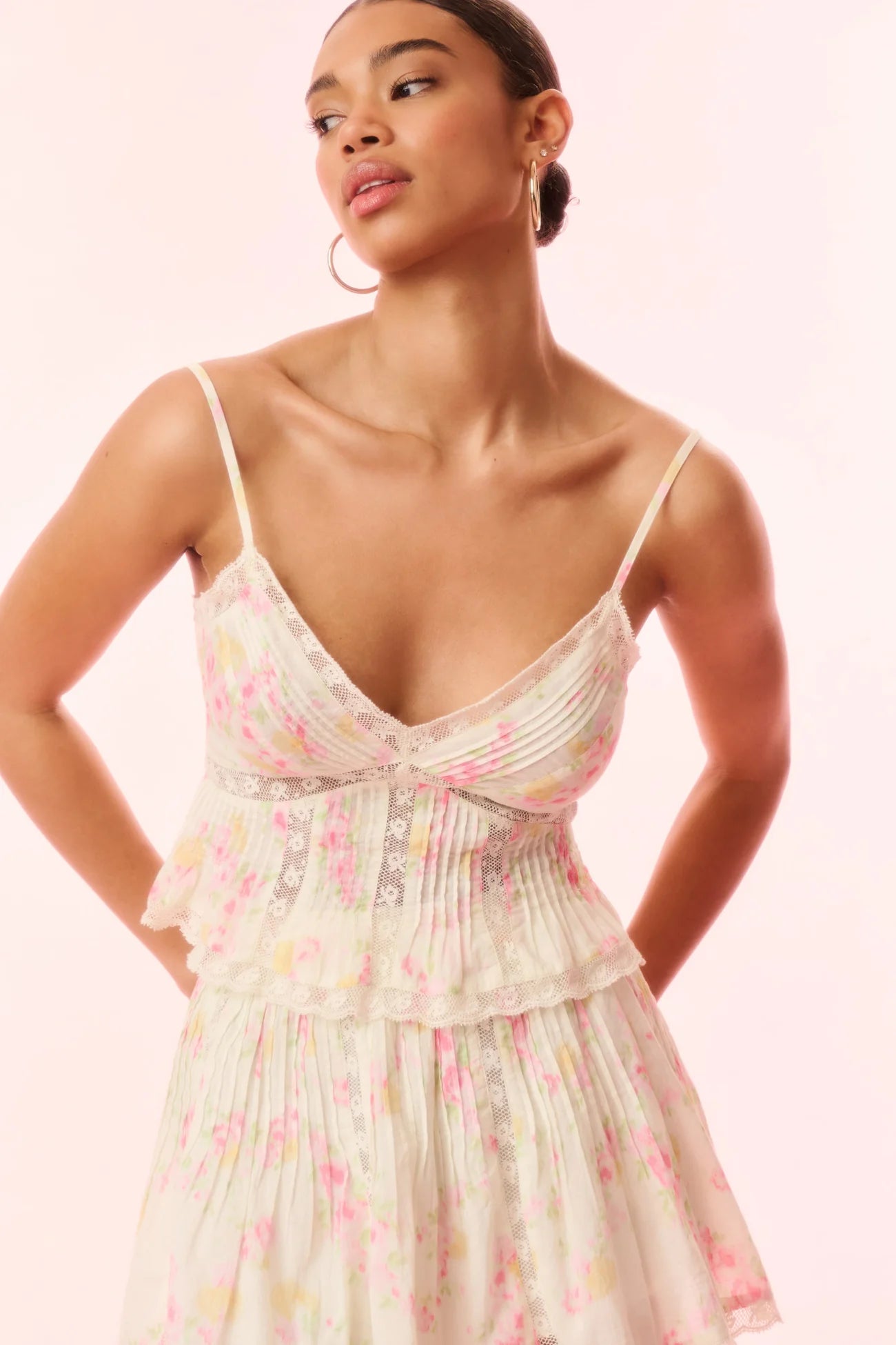 Elsette Cotton Floral Top - ONFEMME By Lindsey's Kloset