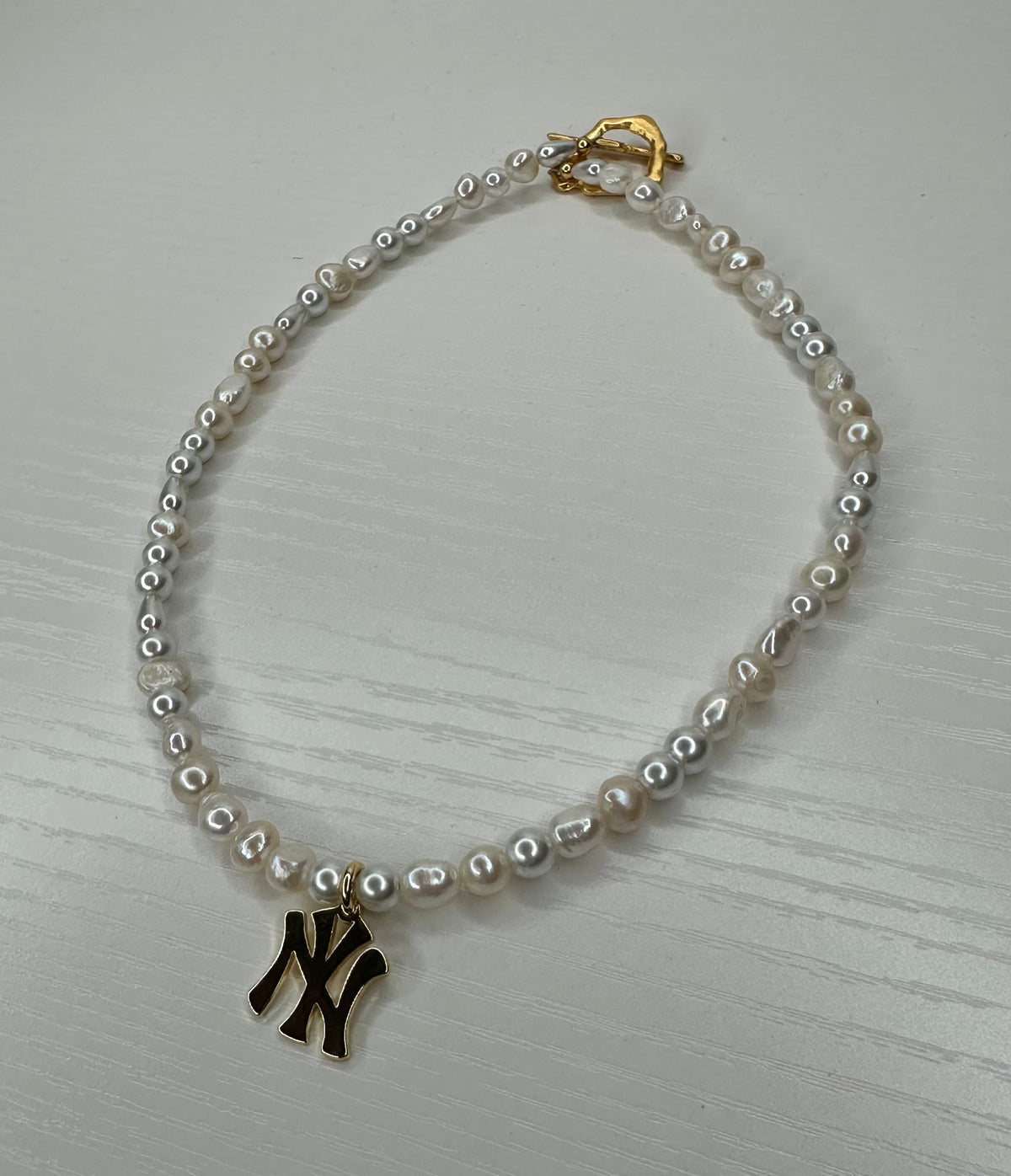 NY Pearl Necklace - ONFEMME By Lindsey's Kloset