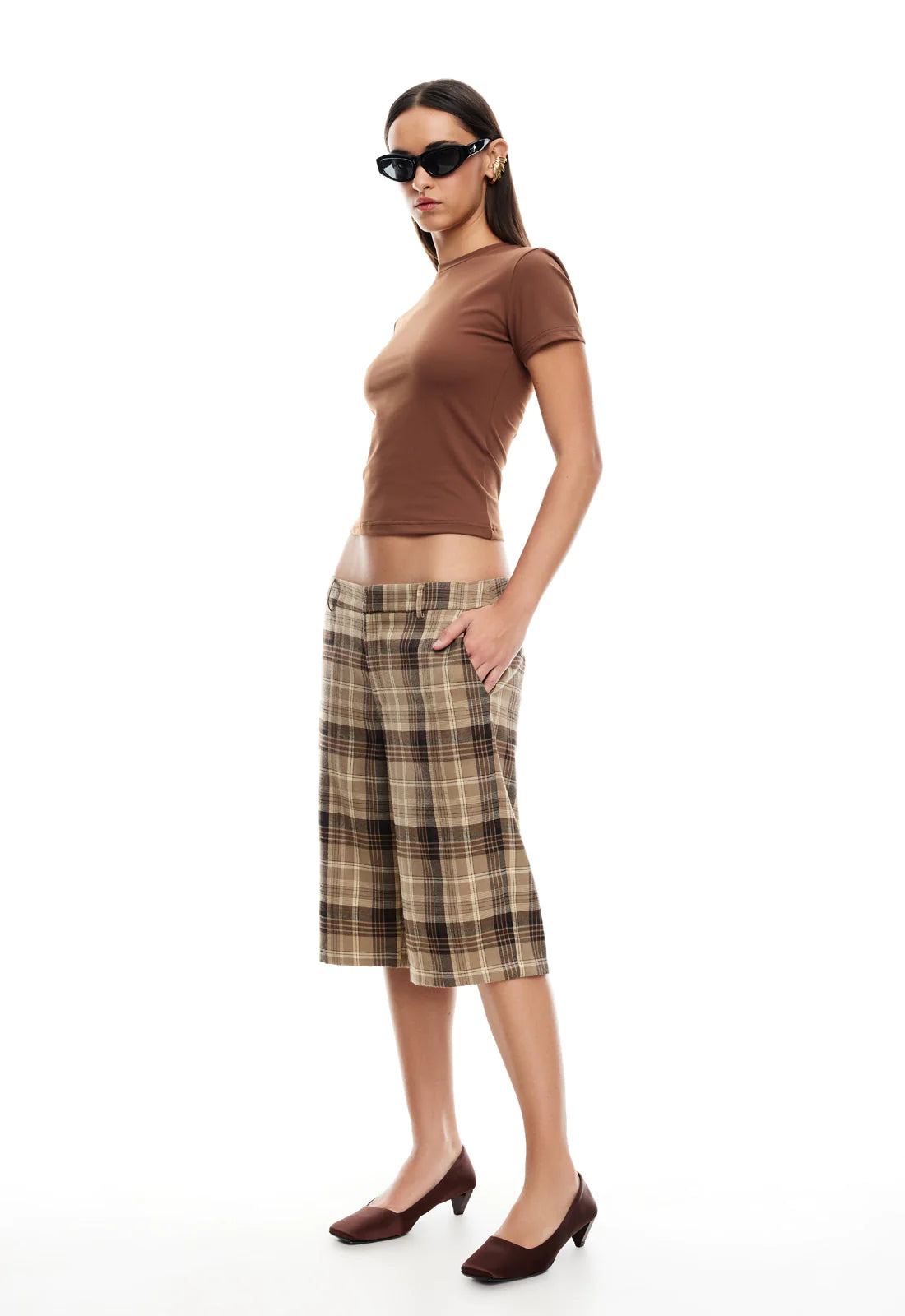 Essential Tee - ONFEMME By Lindsey's Kloset
