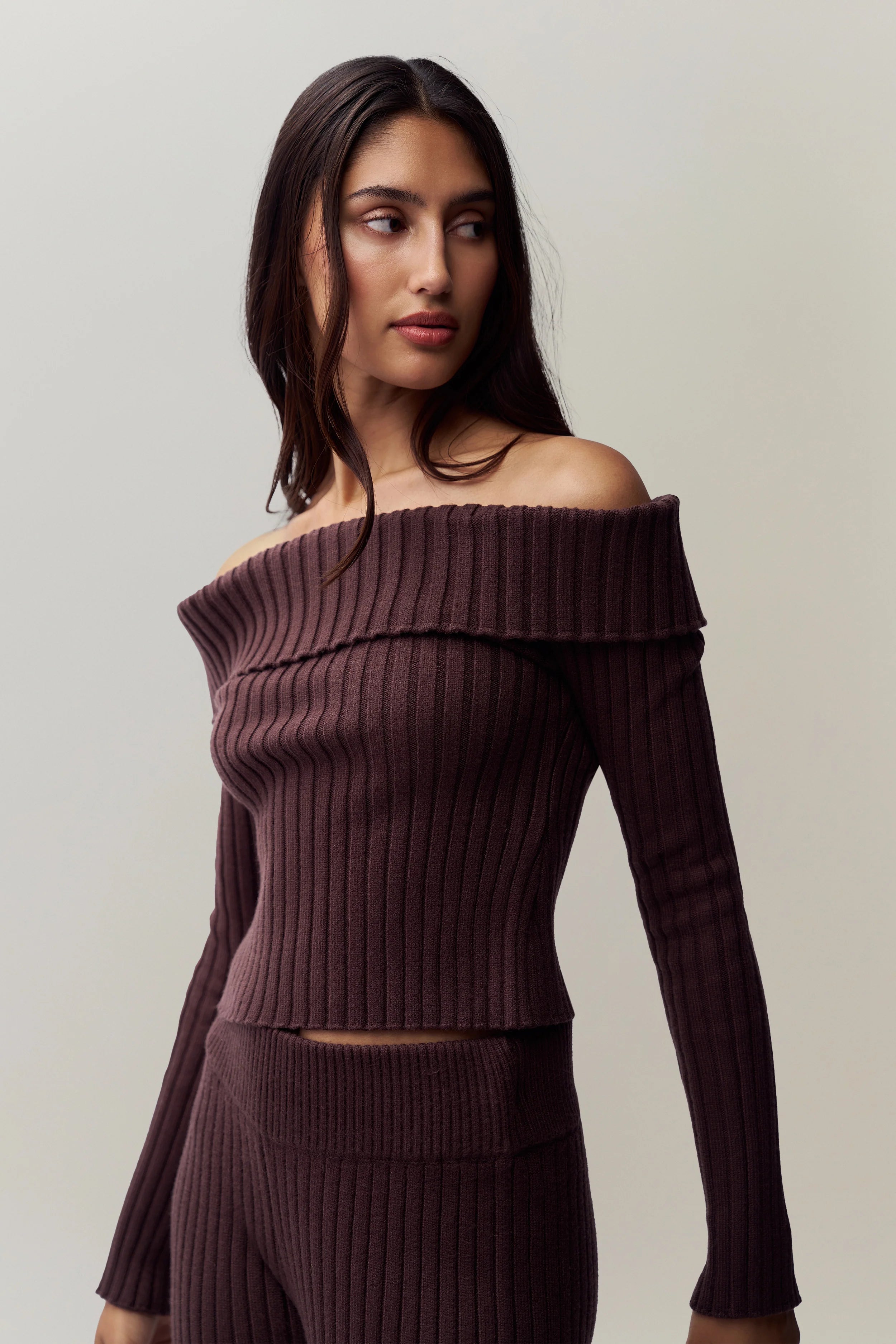 Thalia Off Shoulder Sweater - ONFEMME By Lindsey's Kloset