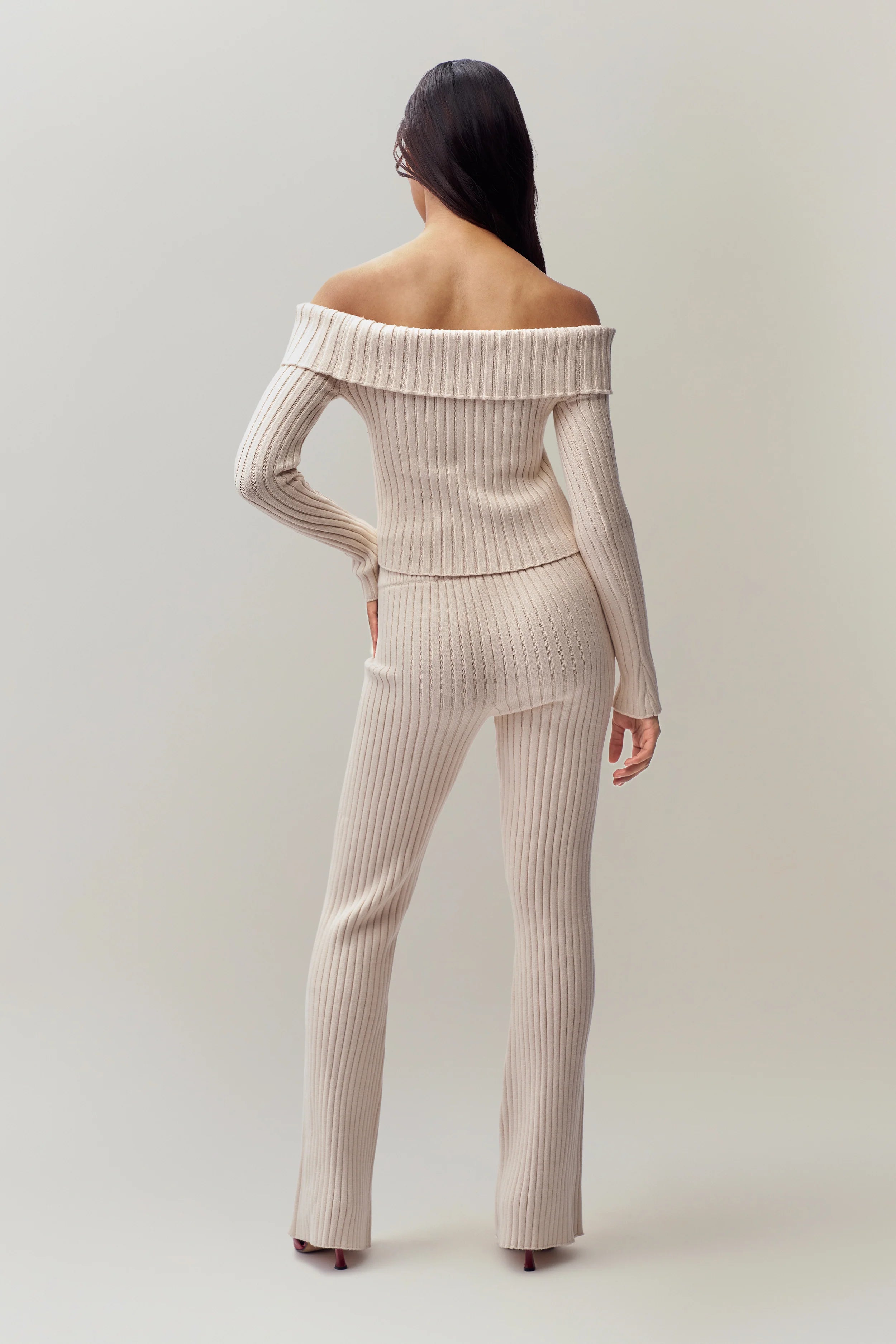 Thalia Off Shoulder Sweater - ONFEMME By Lindsey's Kloset
