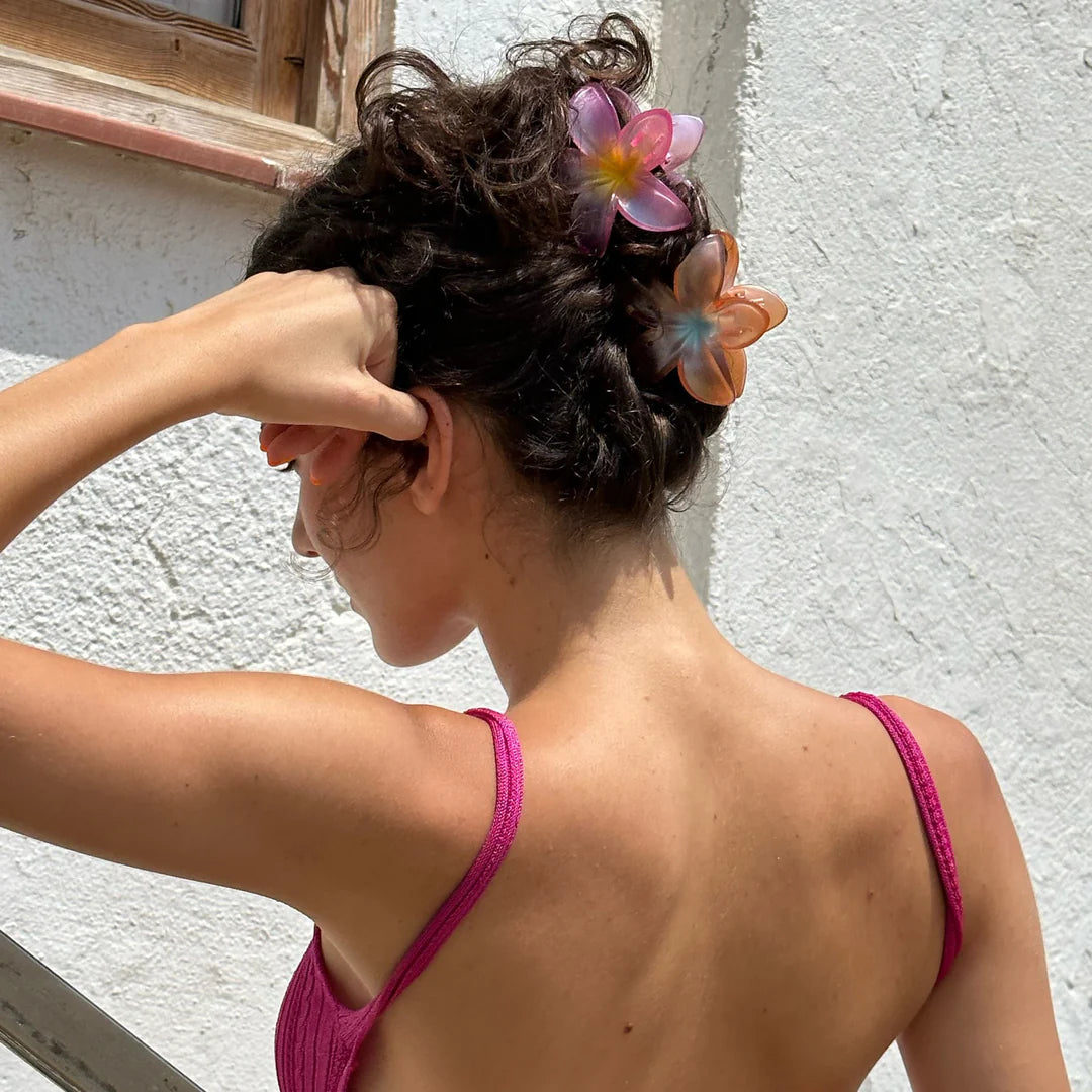 Super Bloom Clip - Peony Pearl - ONFEMME By Lindsey's Kloset