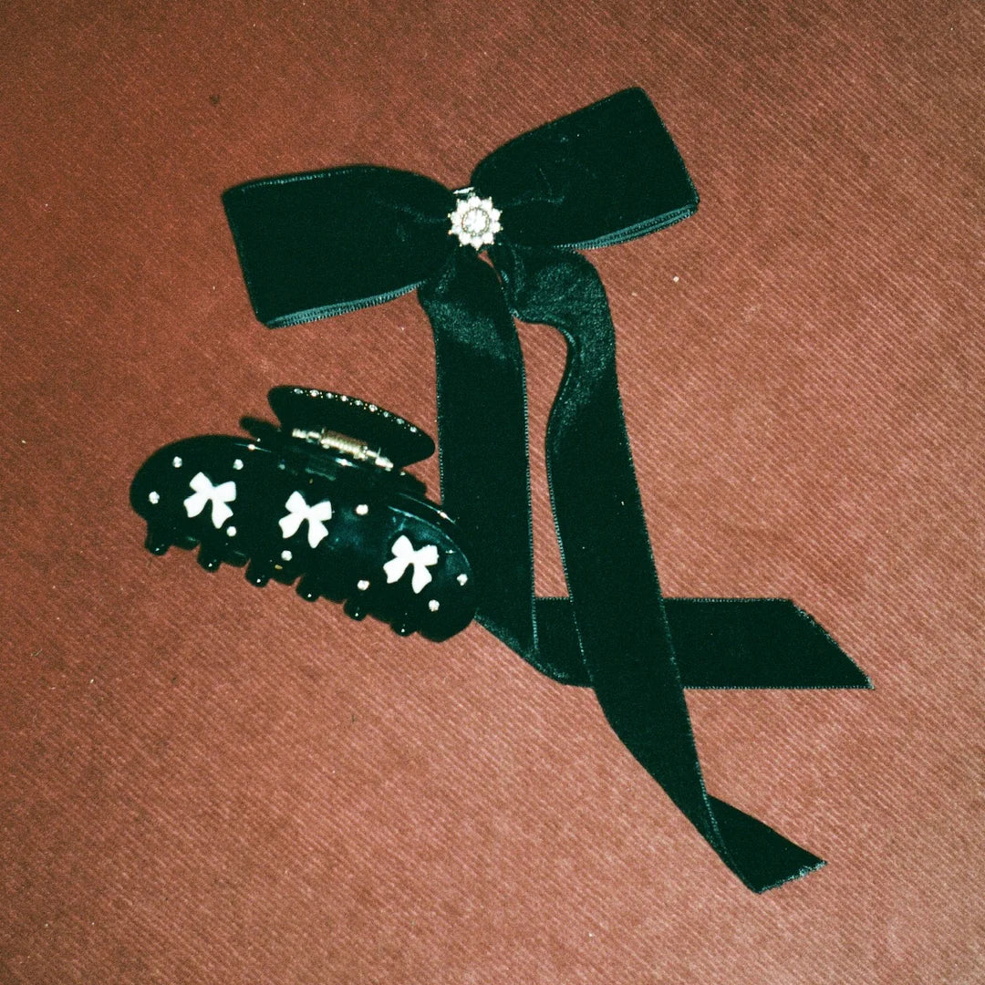 Sweetheart Hair Claw Clip in Prima Donna - ONFEMME By Lindsey's Kloset