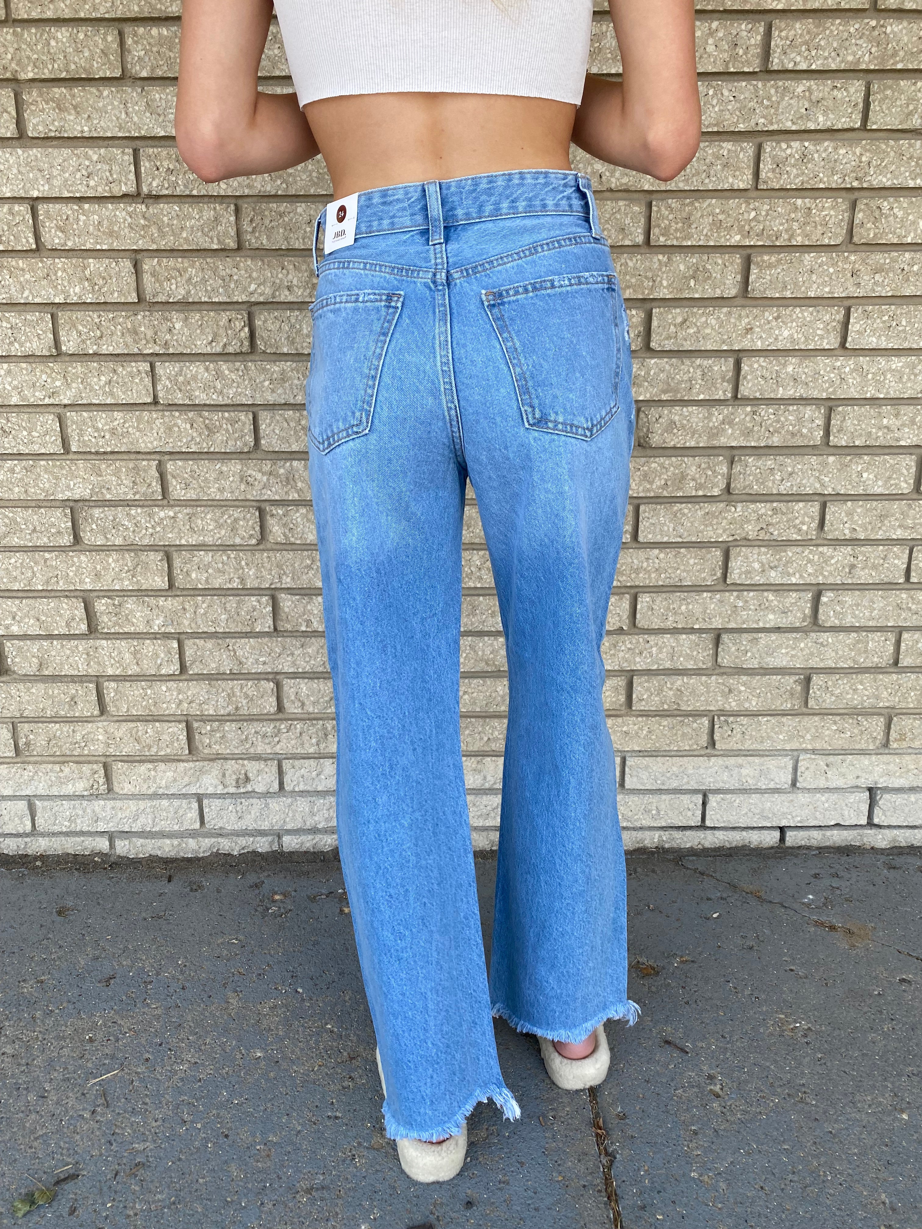 90's Distressed Straight Leg Jeans - ONFEMME By Lindsey's Kloset
