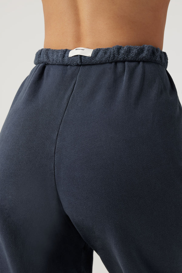 OVERSIZED JOGGER - ONFEMME By Lindsey's Kloset