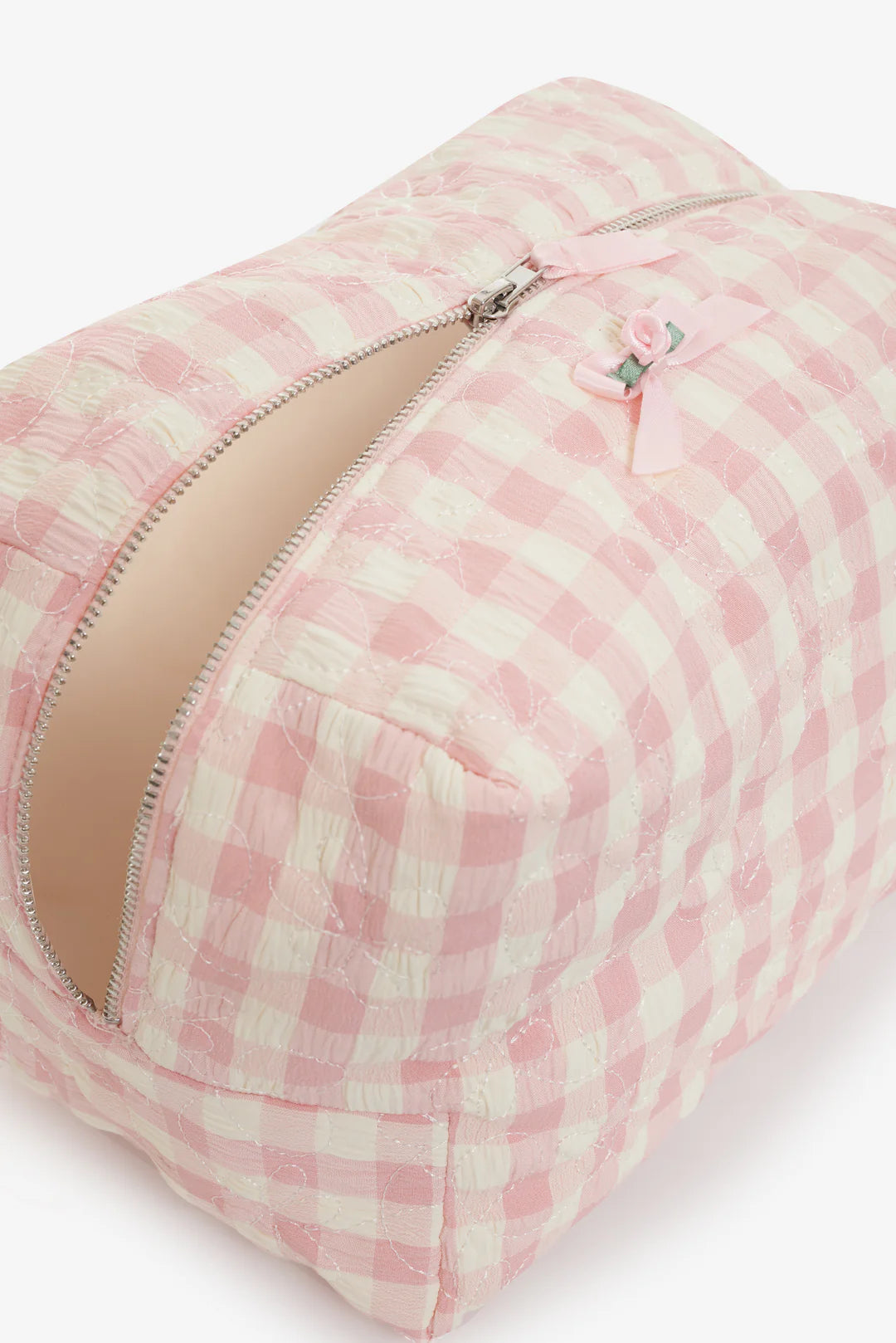 Petal Gingham Travel Pouch - ONFEMME By Lindsey's Kloset