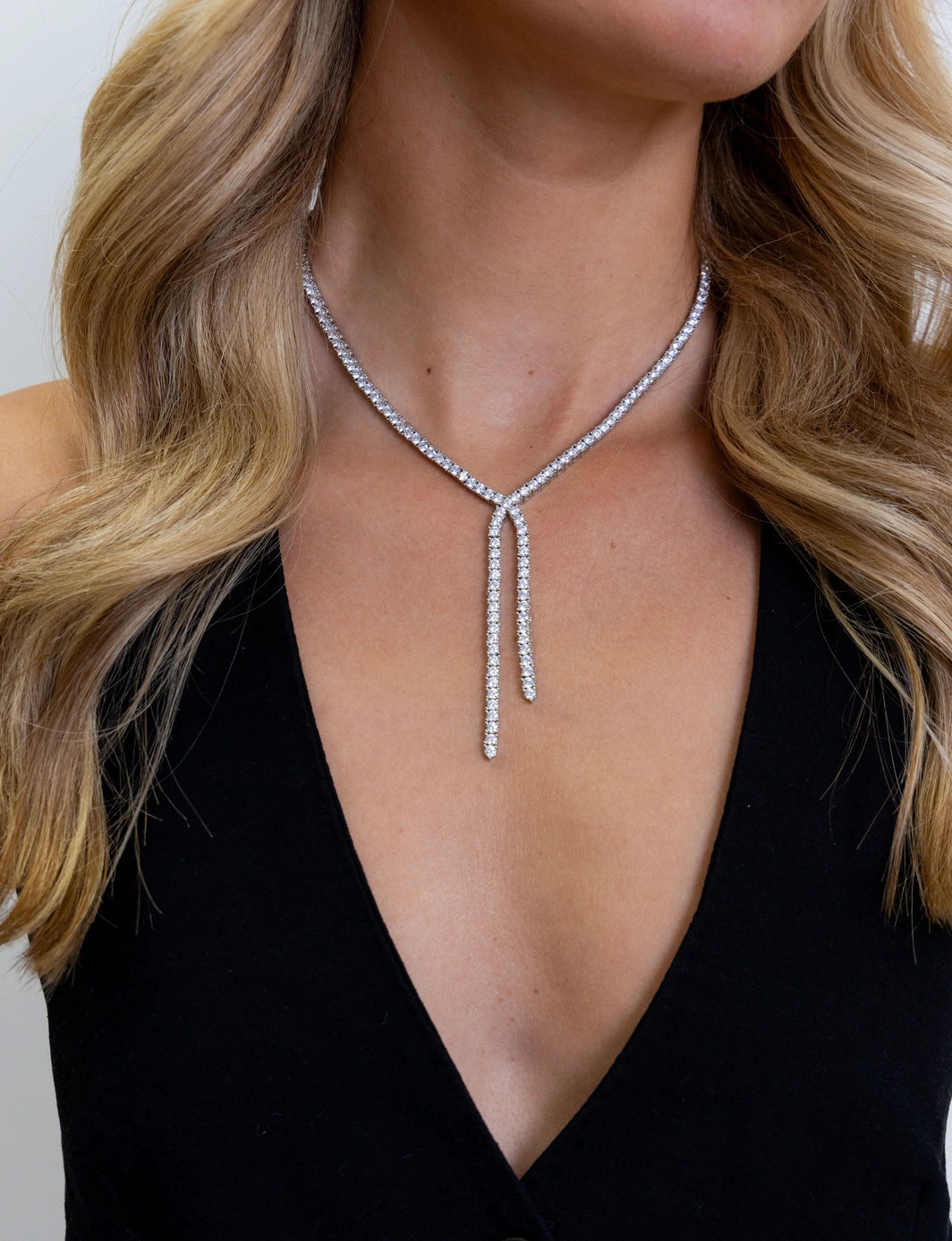 Tennis Bow Necklace - ONFEMME By Lindsey's Kloset