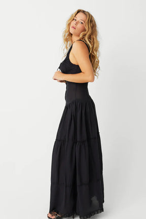 Christabelle Ruffle Maxi Dress - ONFEMME By Lindsey's Kloset