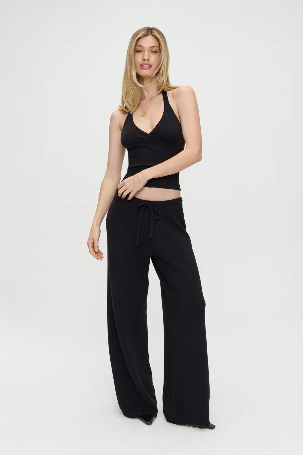 Dylan Knit Halter Top - ONFEMME By Lindsey's Kloset