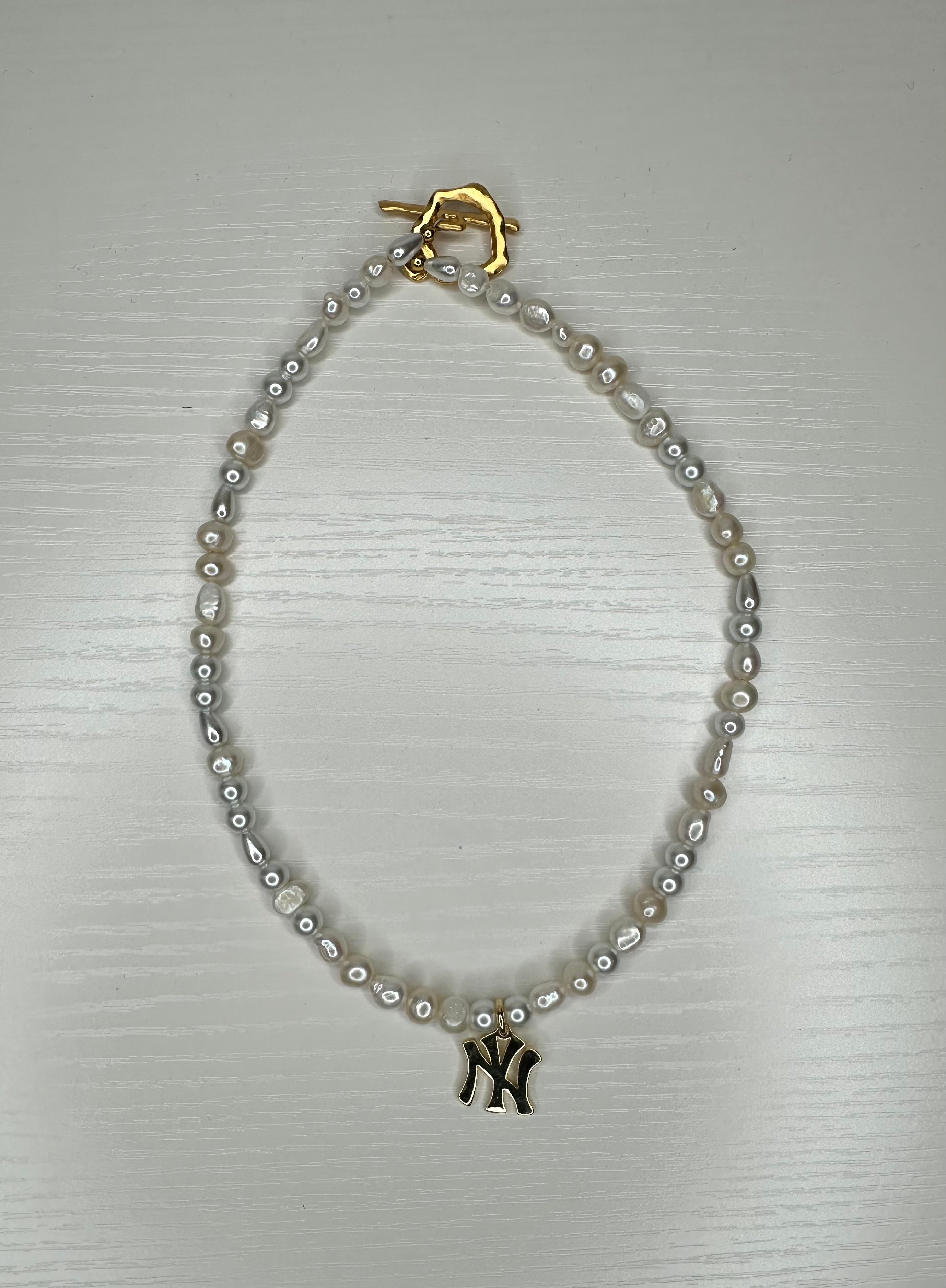 NY Pearl Necklace - ONFEMME By Lindsey's Kloset