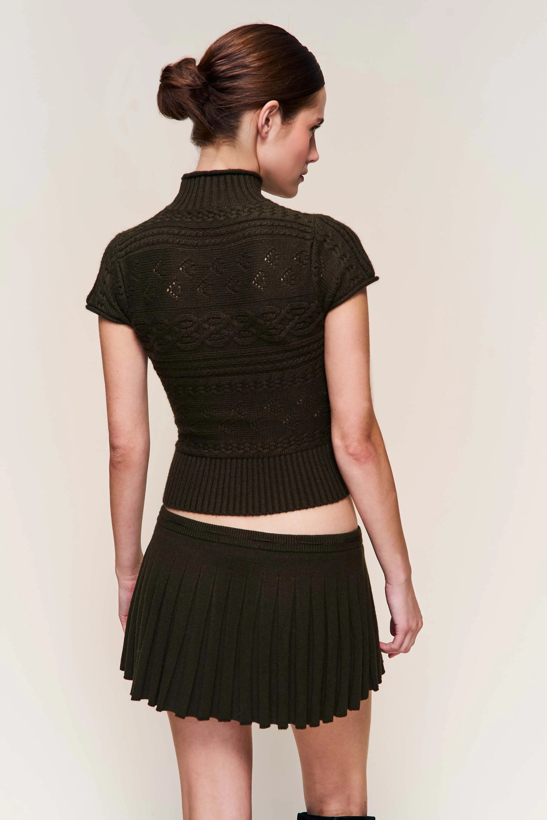 Vivienne Short Sleeve Turtleneck