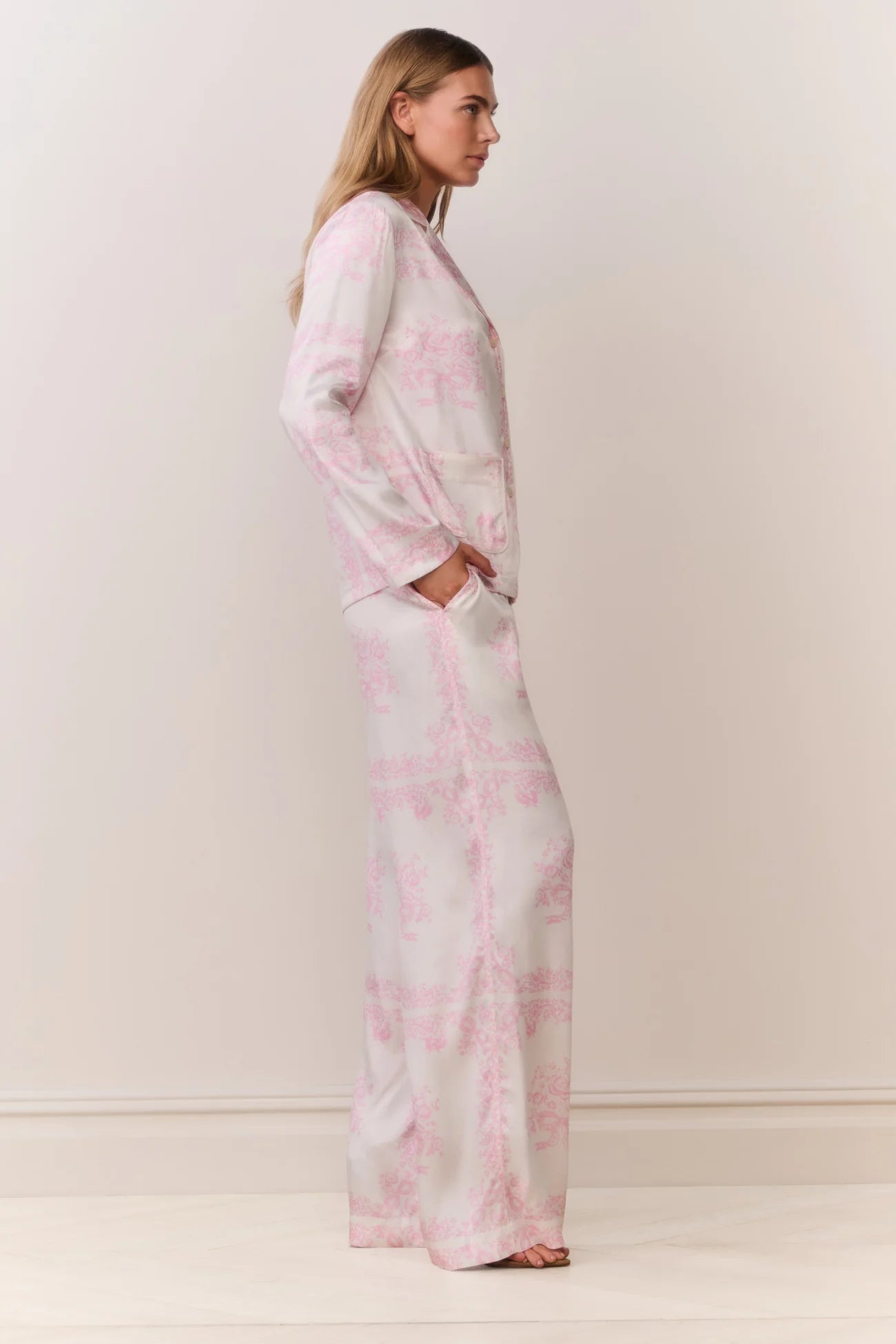 Helia Bandana Toile Print Pant - ONFEMME By Lindsey's Kloset