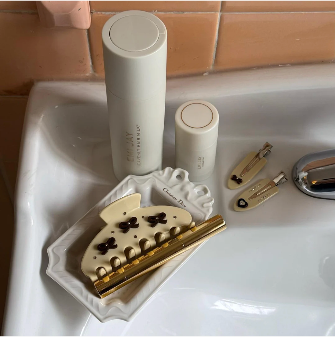 Popstar Clips in Hazelnut Hug - ONFEMME By Lindsey's Kloset