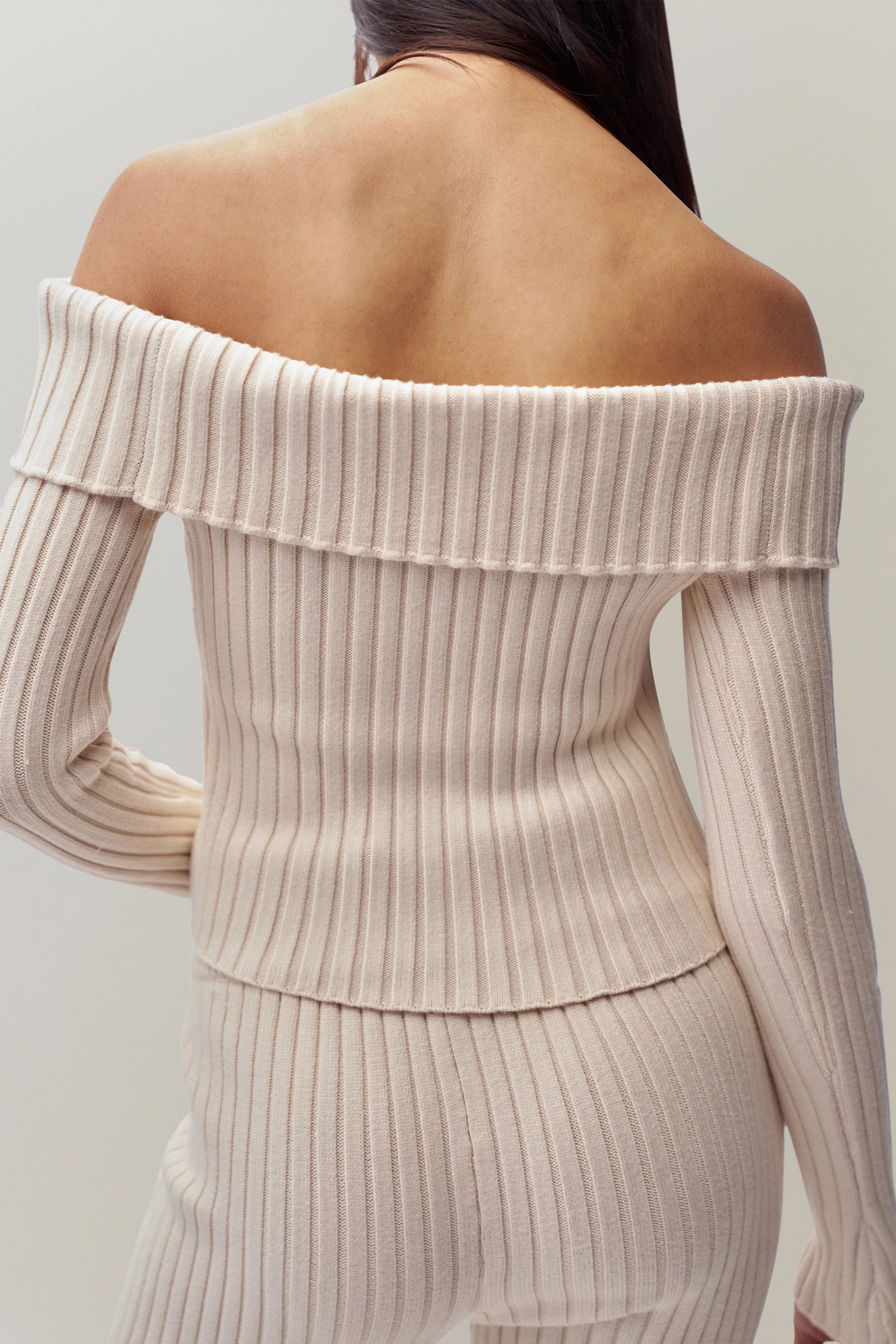 Thalia Off Shoulder Sweater - ONFEMME By Lindsey's Kloset